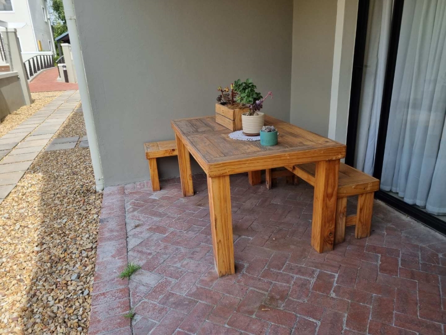To Let 1 Bedroom Property for Rent in Mowbray Western Cape